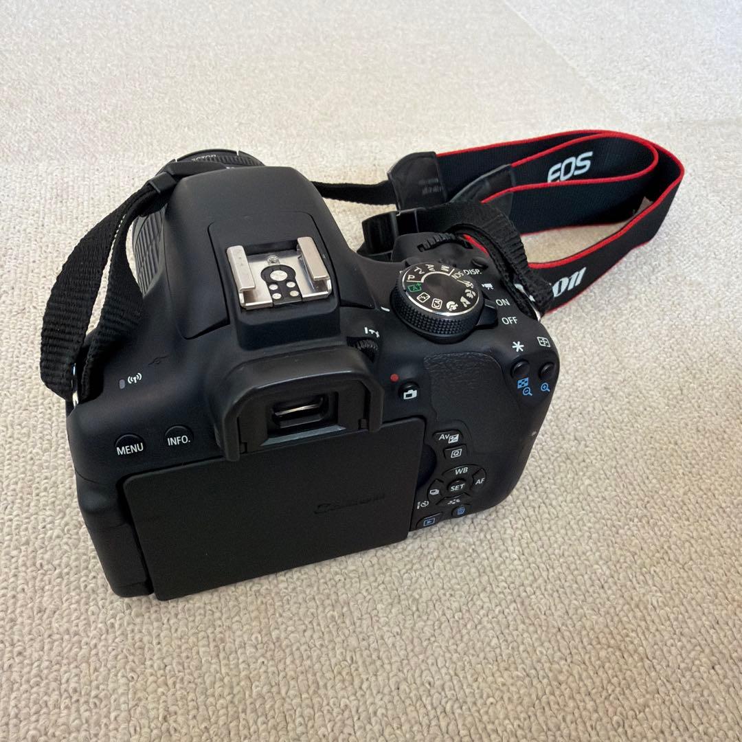 Canon EOS Kiss X8i 本体 + レンズ2本 デジタル一眼レフ - メルカリ