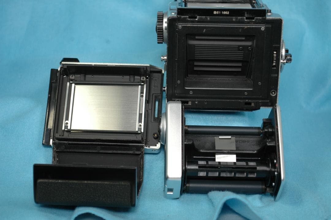 ZENZA BRONICA ETR 《動作品》