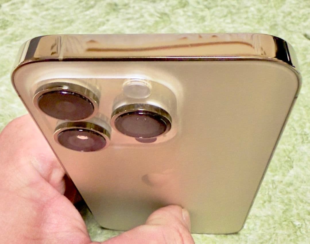 ましとです、ありがとう御座いました！　 Pro 256GB SIマケ2個付