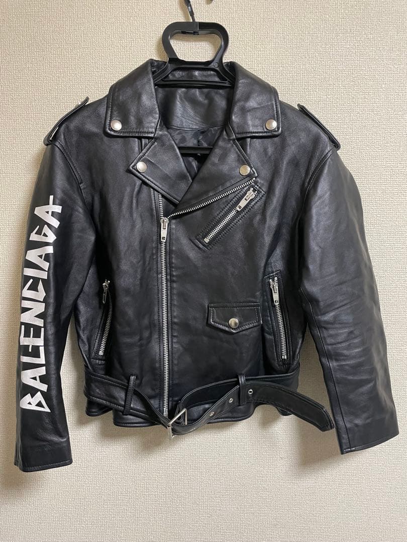 ア*ド様 BALENCIAGA バイカー ジャケット 50 中古・古着通販】BALENCIAGA (バレンシアガ) ラムレザースカーフ