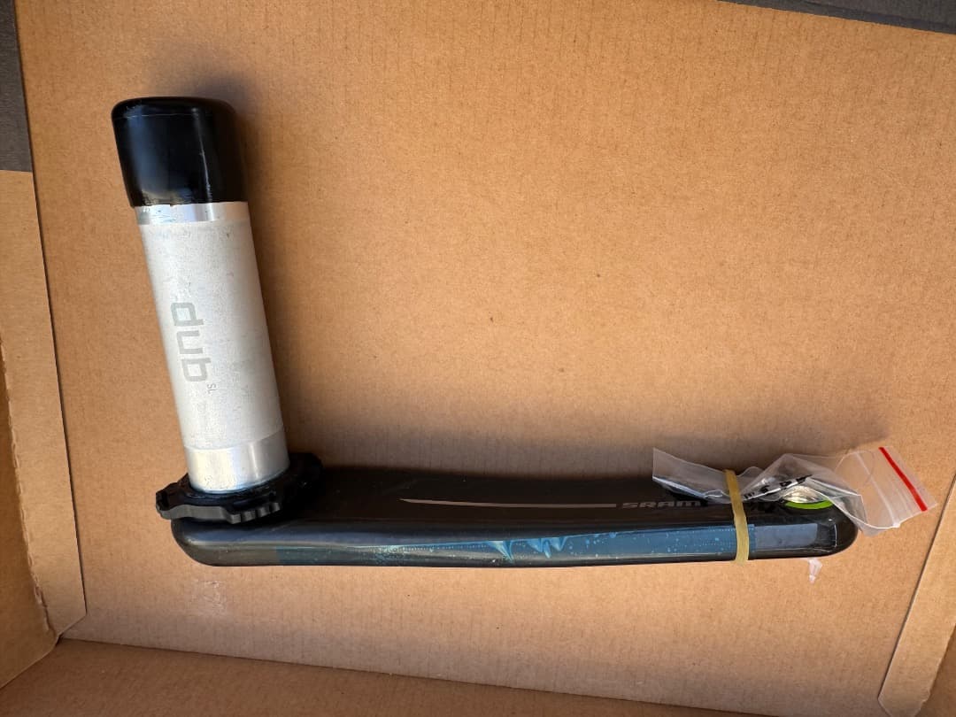 【新品】2024年度版　新型SRAM RED クランクセット（172.5mm）