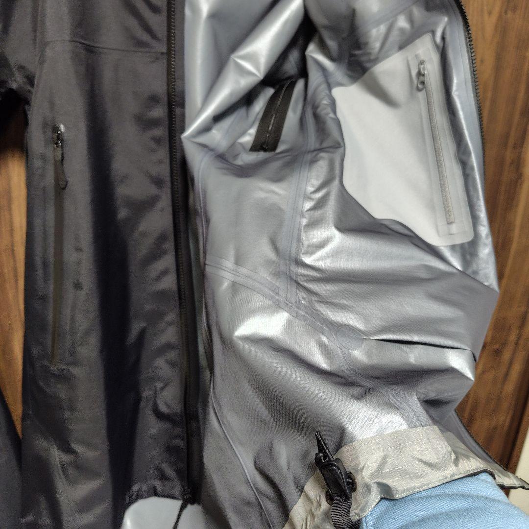 《yy》　ARC'TERYX　アークテリクス　ベータSLジャケット