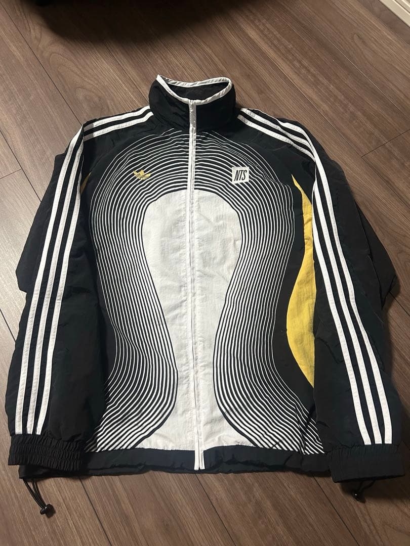 adidas × NTS Radio ナイロンジャケット - メルカリ