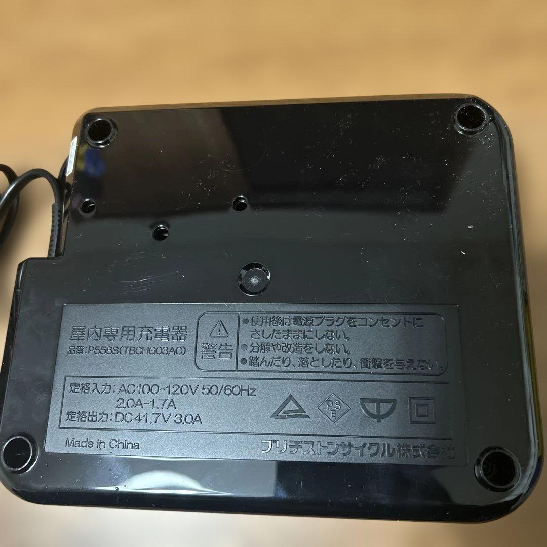 BRIDGESTONE リチウムイオンバッテリー充電器 P5568 - メルカリ