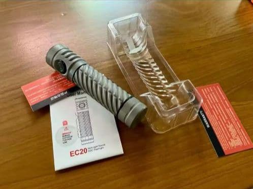 ACEBEAM EC20 ti チタン SFT-25R 6500K 限定品 新品 - メルカリ