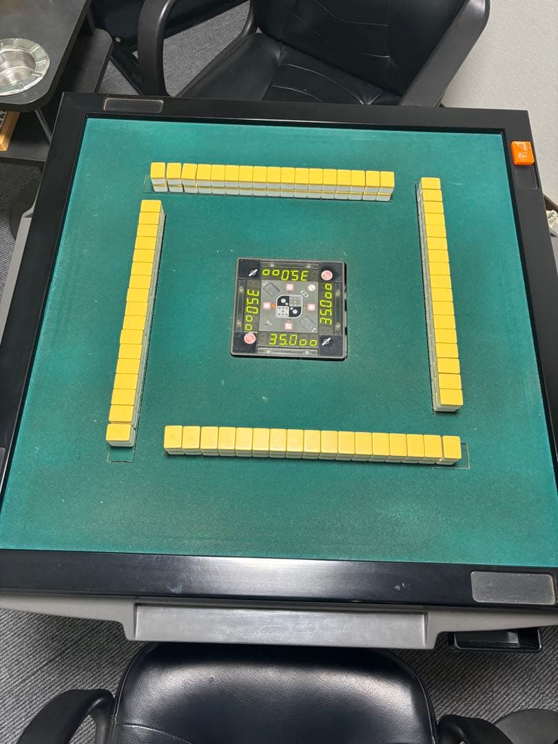 全自動麻雀卓　センチュリー パル　椅子サイドテーブル付 全自動麻雀卓 センチュリー パル 椅子サイドテーブル付 - メルカリ