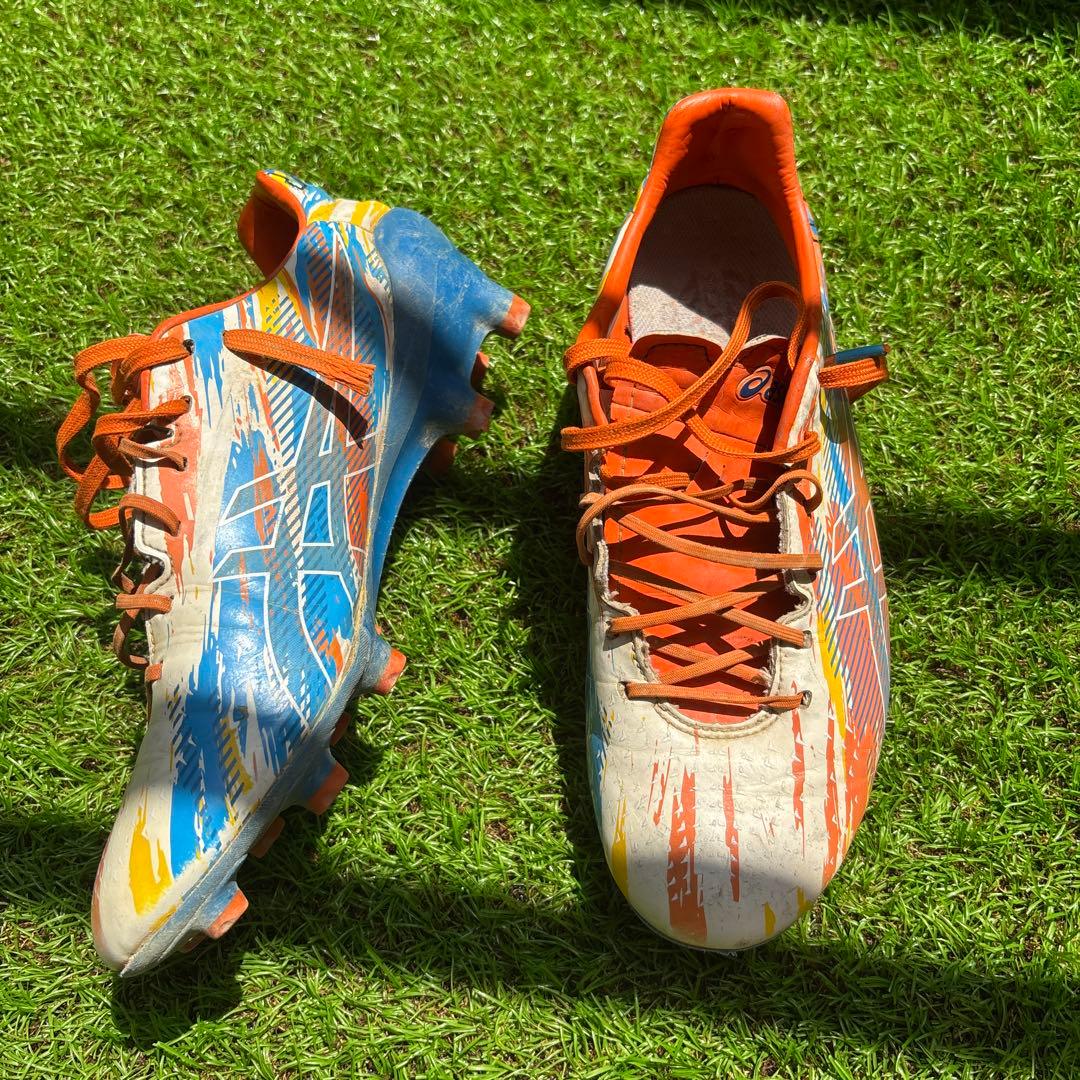 アシックスメナス4 ラグビー、サッカースパイク - メルカリ