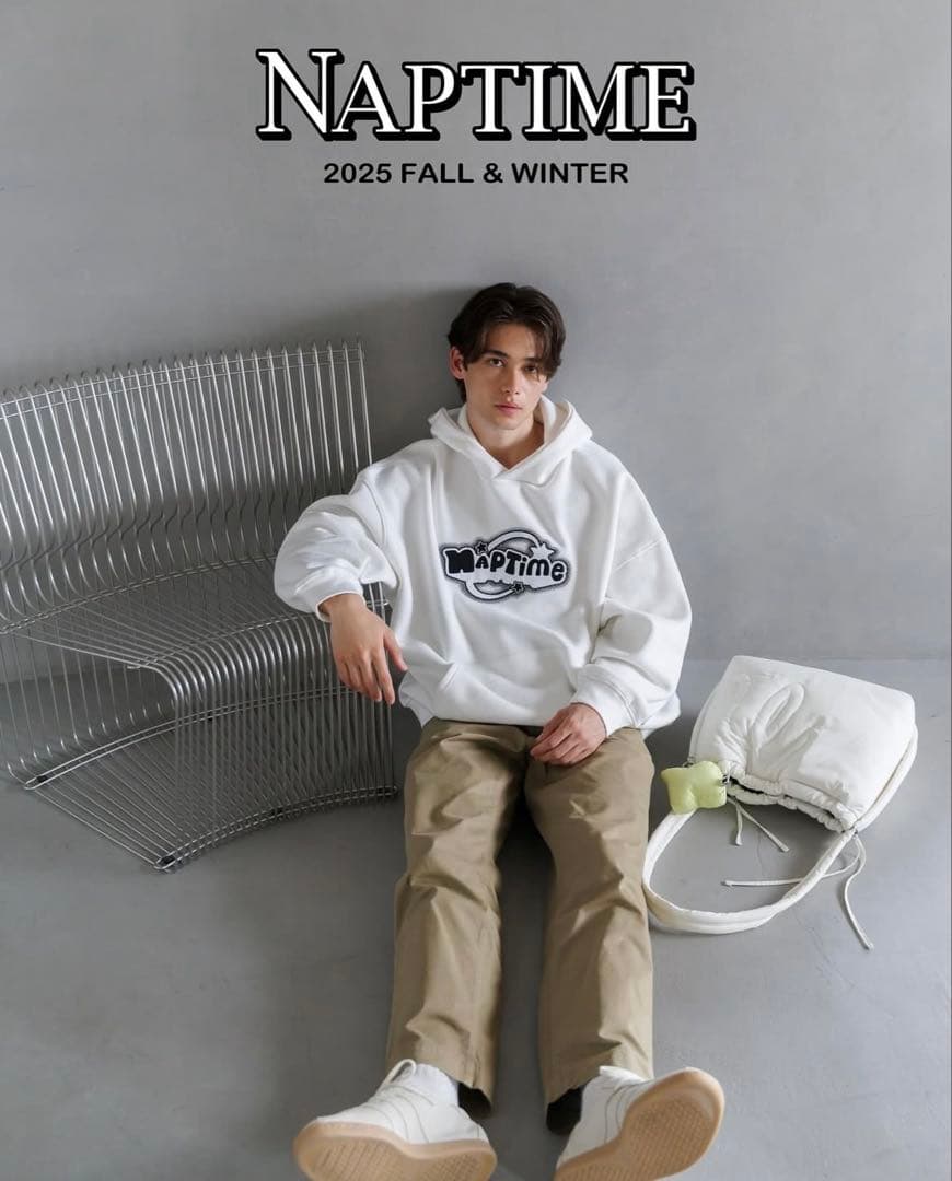 Naptime フード付きスウェットパーカー　ホワイトLサイズ