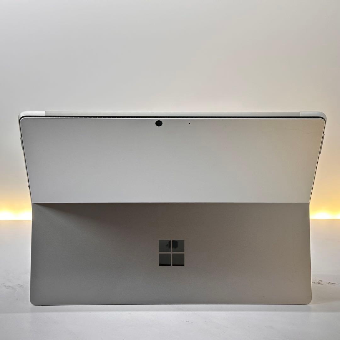 【準新品】Surface Pro 8 Corei5/8/128