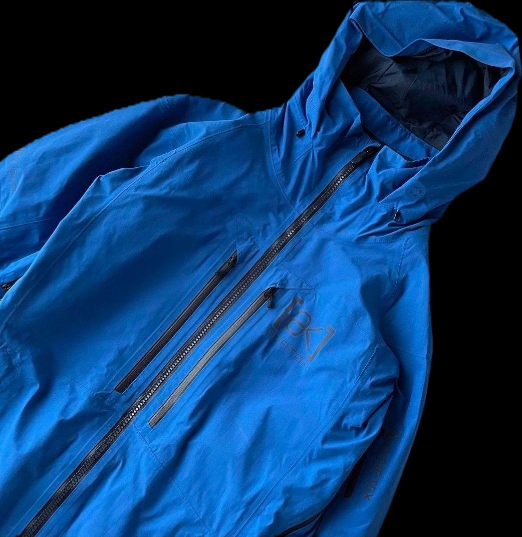 ak スノーボード　バートン　M 　BURTON　ジャケット GORE-TEX BURTON ［ak] コレクション『 Women's Burton ［ak] Tusk GORE-TEX Pro