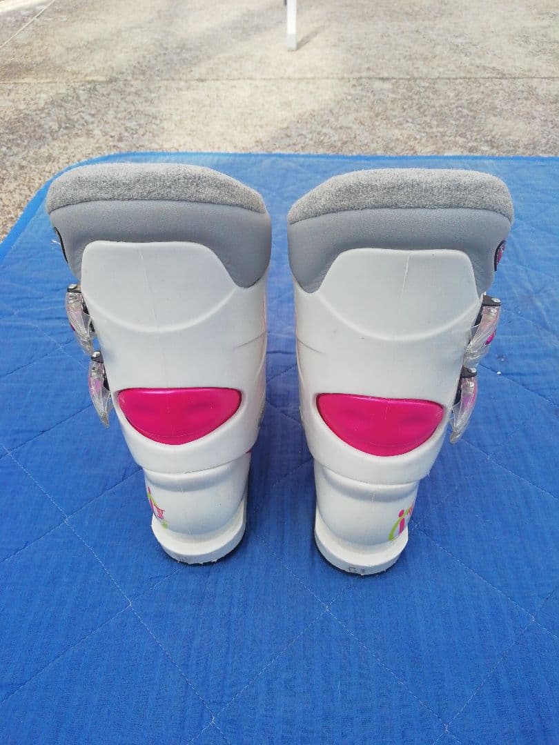 ROSSIGNOL (ロシニョール) 　スキーブーツ　23cm ～ 23.5cm