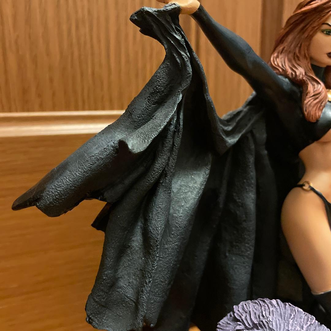 600体限定　ゴブリンクイーン　スタチュー　フィギュア　激レア　バットマン