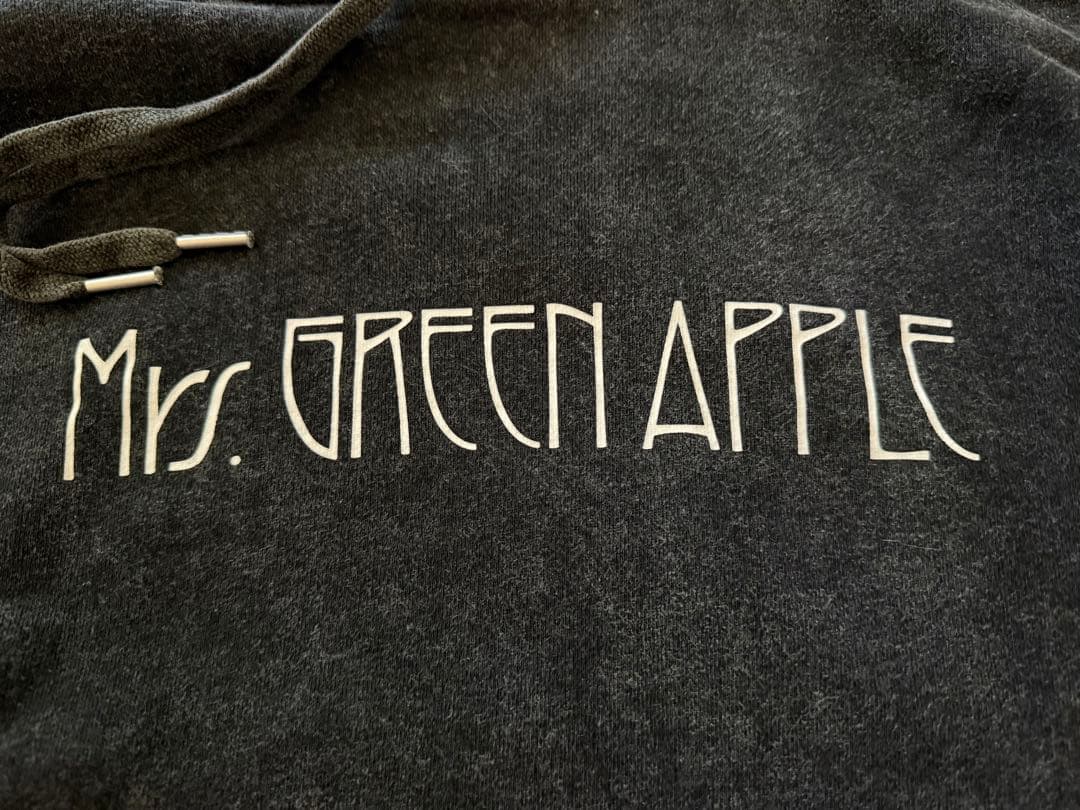 ★ミセス　バベルの塔 フーディー M ブラック　美品★