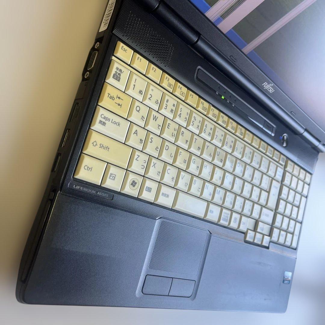 ☆訳有激安☆Windows XP☆富士通15.6インチ大画面ノート☆第