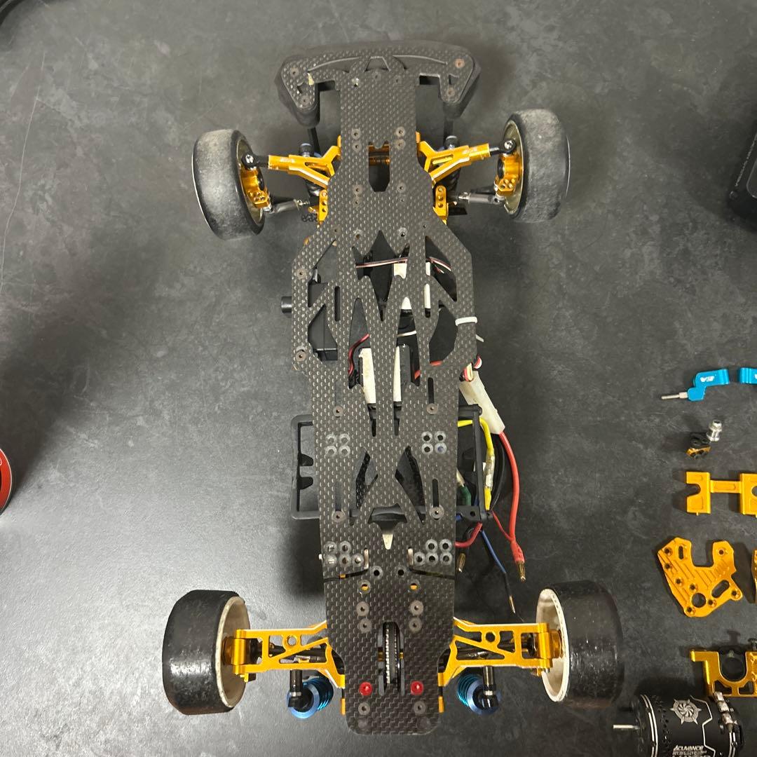 ラジドリ　TA-05 VDF　ゴールド　魔改造シャーシ　2駆　ＲＷＤ化