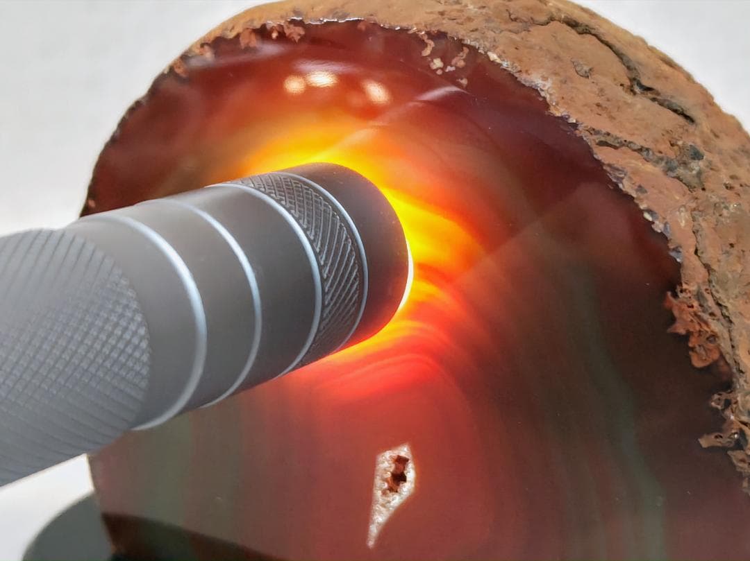 瑪瑙 747g メノウ 原石 鑑賞石 自然石 誕生石 水石 鉱物 宝石 置石