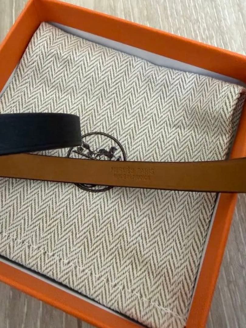 【HERMES】レザーブレスレット 《ミニ・ケリー》 ドゥブルトゥール T1