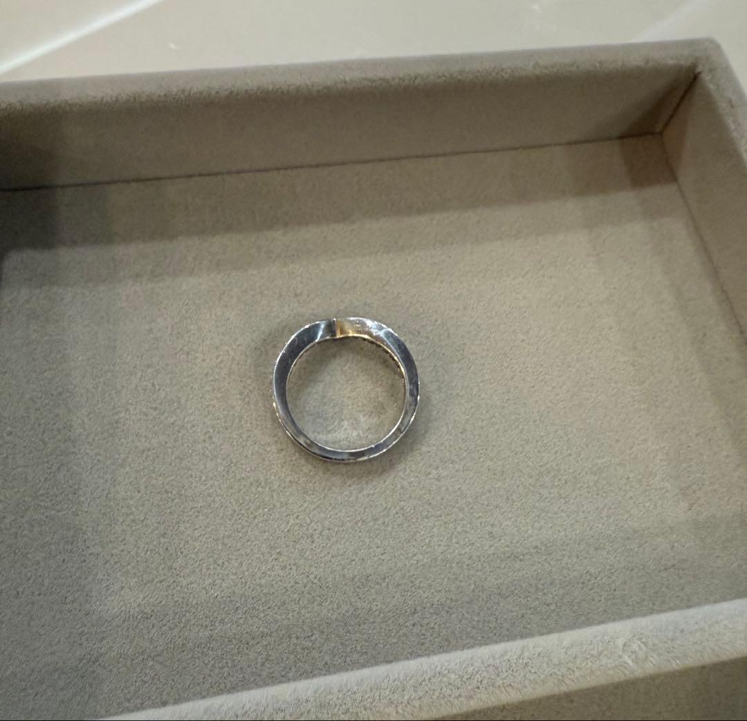 ノーブランド　K18 ホワイトゴールド　V字ダイヤリング　指輪　4g 0.3ct