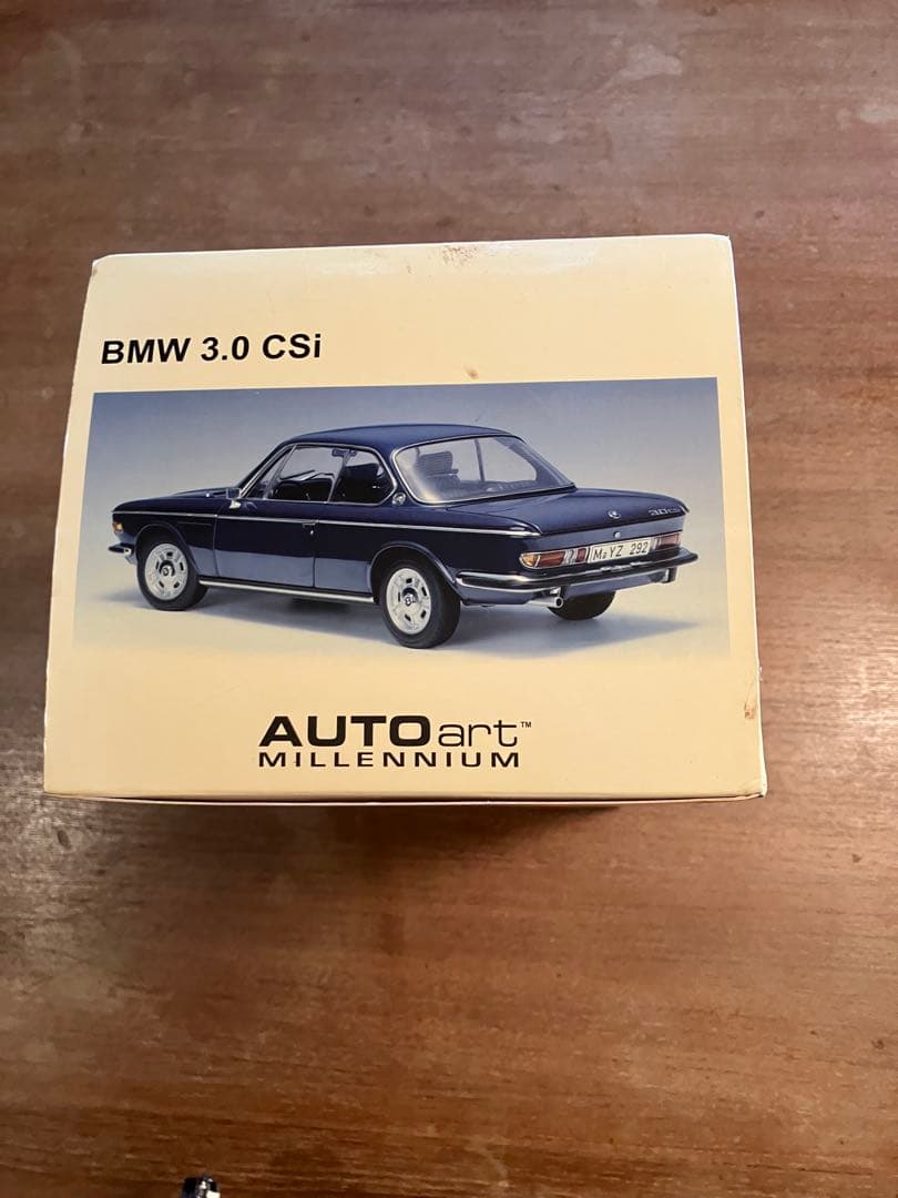 1\18オートアートBMW 3.0 CSi Blue llic 絶版品