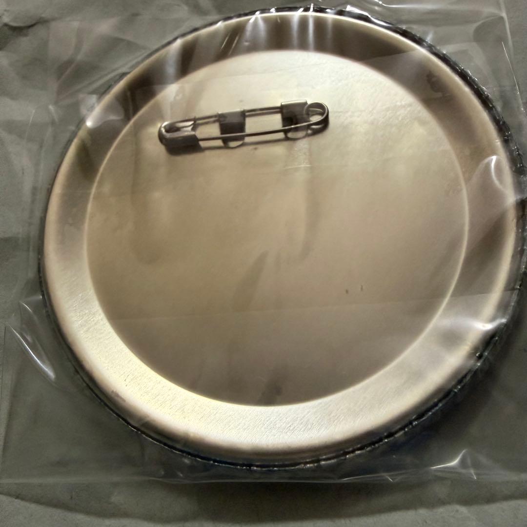 75mm 七つの大罪 トレーディング ホロ☆グラ 缶バッジ セット - メルカリ