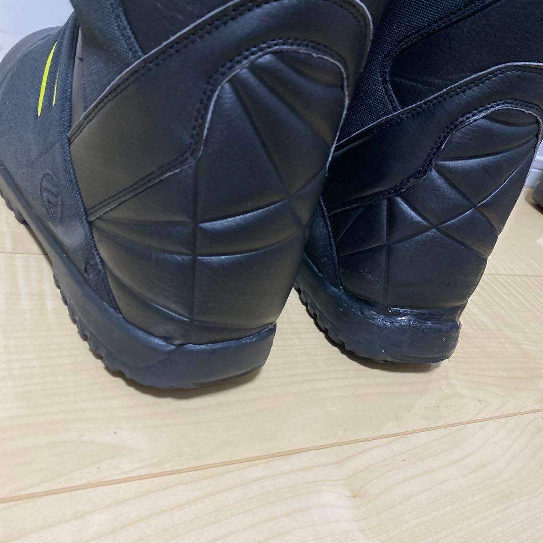 【即日発送_送料無料】FLOW SOLITE 29.5cm スノーボードブーツ