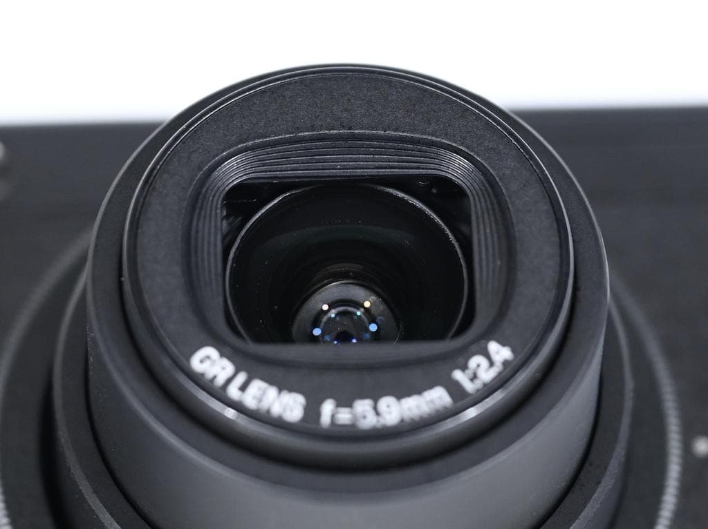 【ほぼ新品】 リコー　RICOH GR DIGITAL II 《ショット数12》