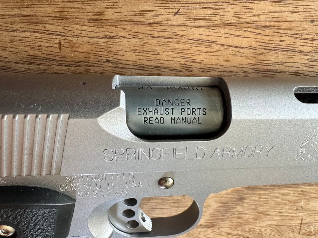 WA ウエスタンアームズ　V10　ガスブローバック　中古　ジャンク扱い