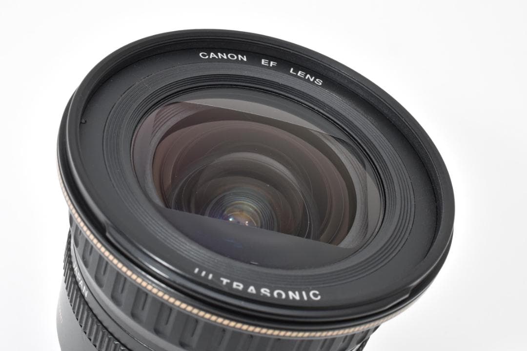 ★極上品★キヤノン EF 20-35mm f3.5-4.5 USM #1633