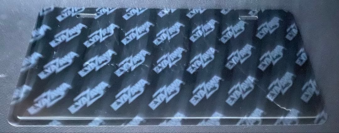 yazawaロゴプレート　ゴールド/ブラック