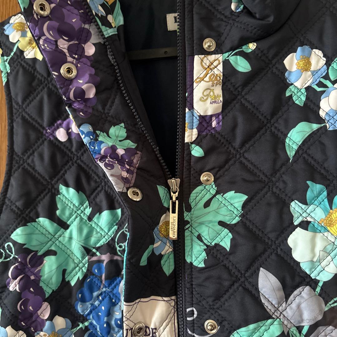 美品/レオナールスポーツ/中綿/ロングベスト/花柄/サイズ44 - メルカリ