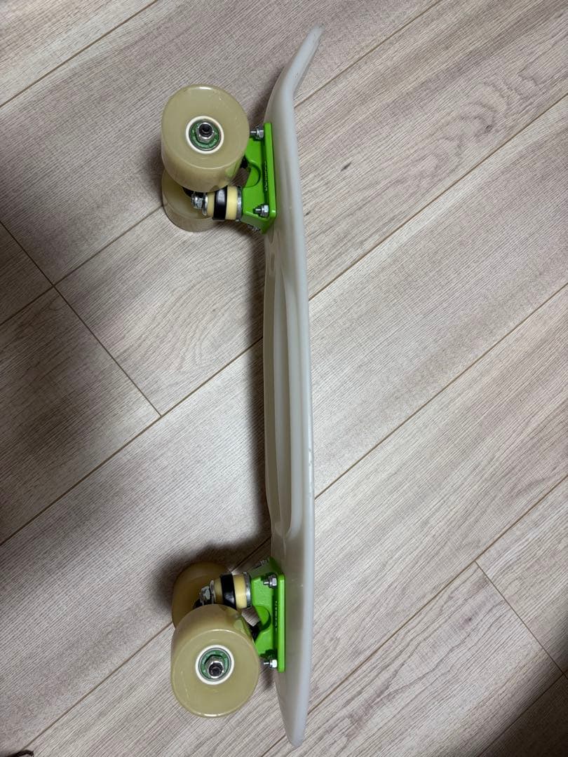 Penny スケートボード 22インチ 蛍光の通販はau PAY マーケット - 輸入