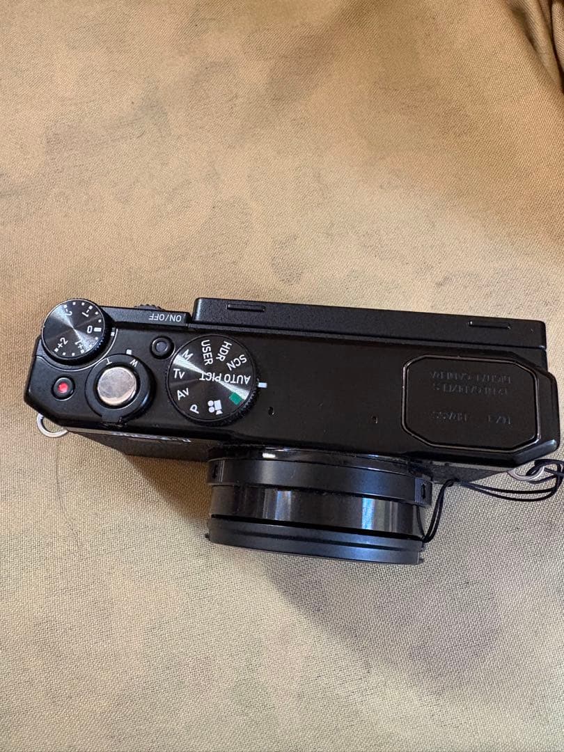 ヒ*ブ様 PENTAX MX-1 デジタルカメラ 充電器D-BC106 ／D-L - メルカリ