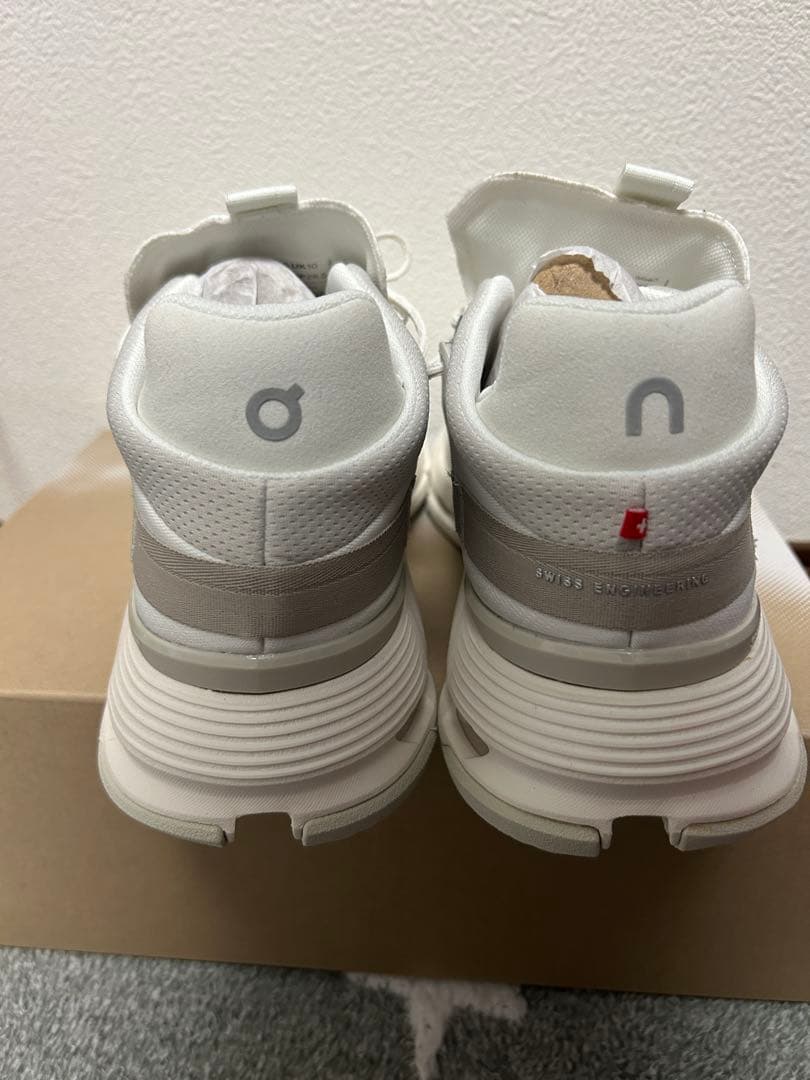 On cloud nova 2 オン クラウドノヴァ2 28.5cm