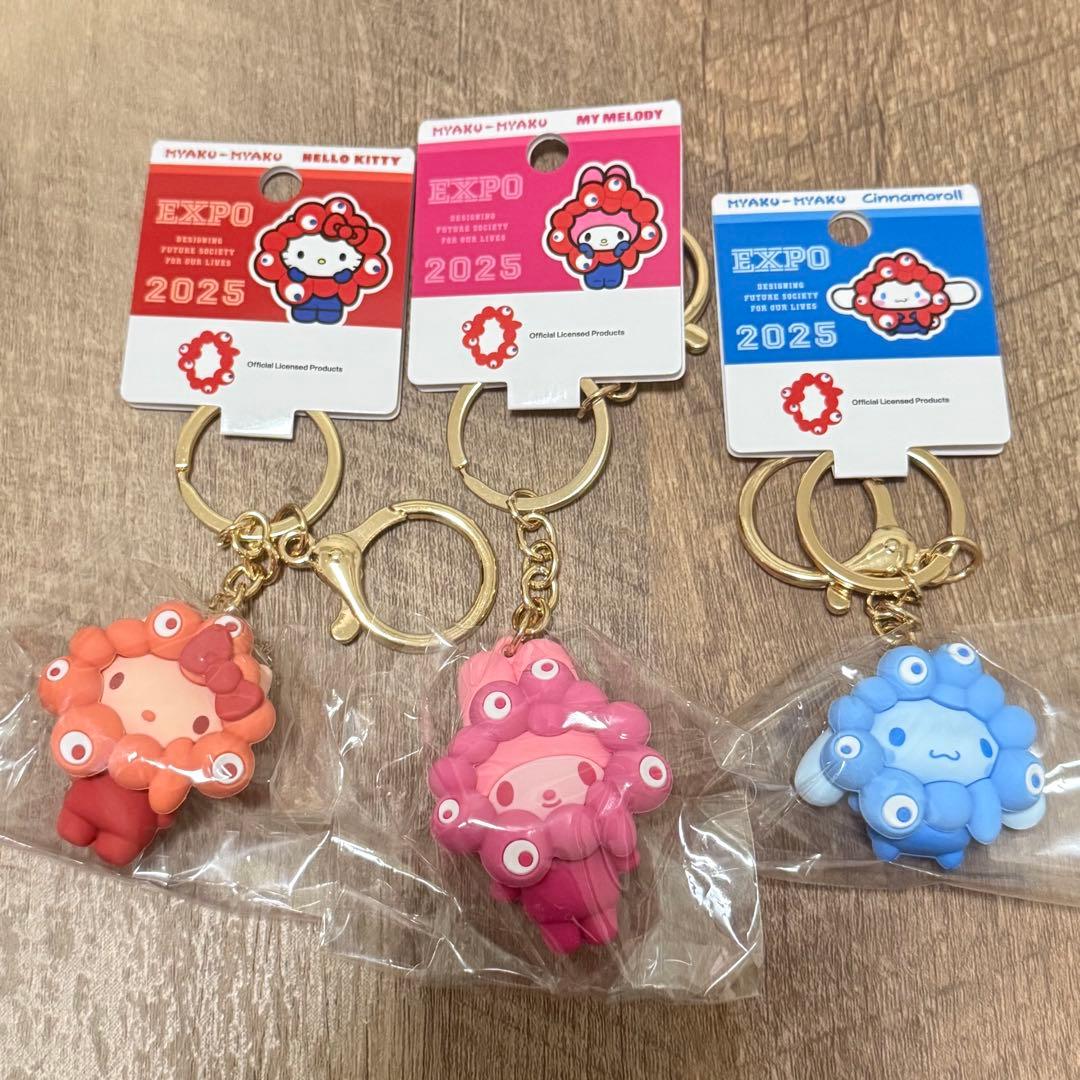 ☆新品☆ 推しカラー サンリオ ミャクミャク キティ マイメロ シナモン