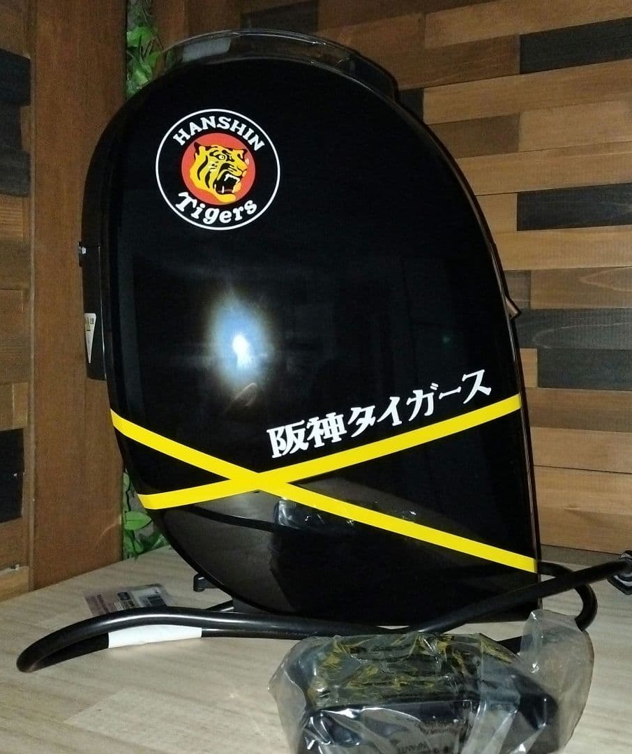 ネスカフェ ゴールドブレンド バリスタ W阪神タイガースモデル - メルカリ