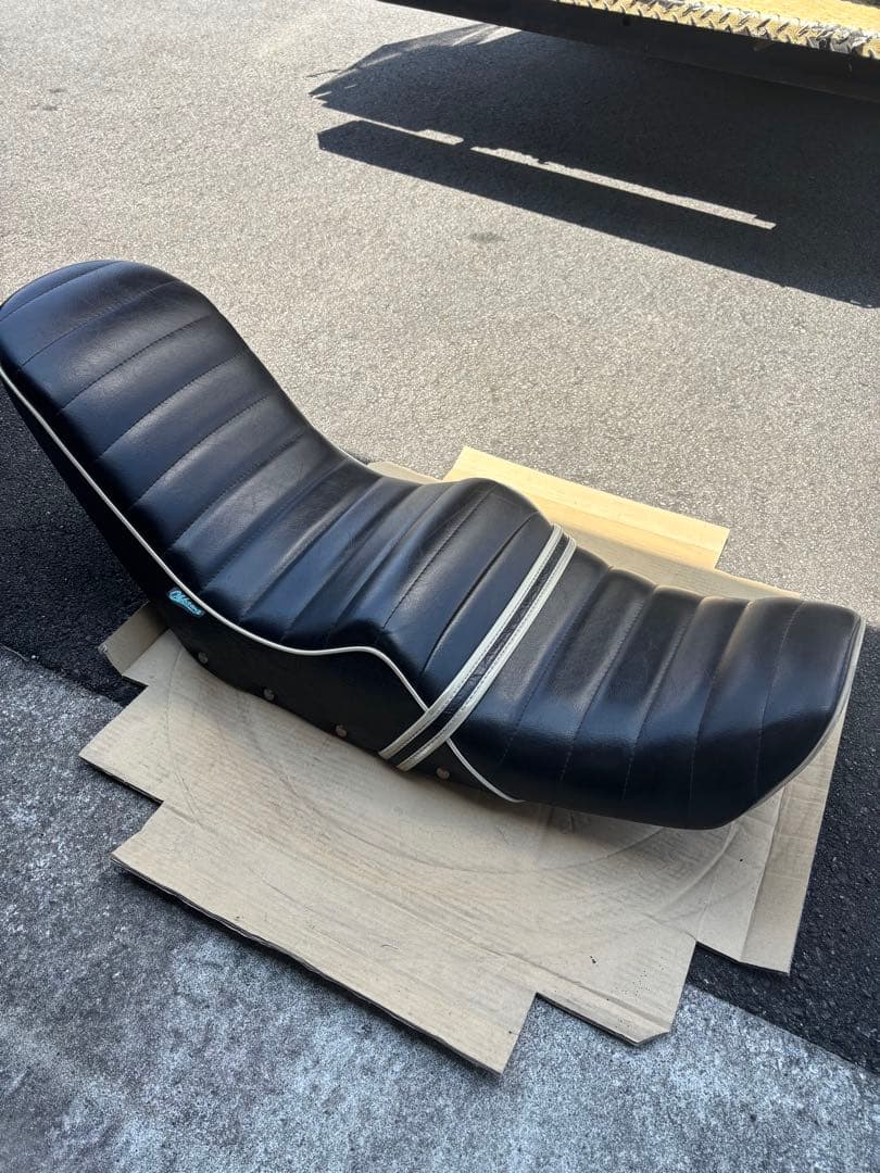 HONDA CBX400F 三段シート　大川三段シート オオカワシート バイクシート関連/三段シートギャラリーT-16