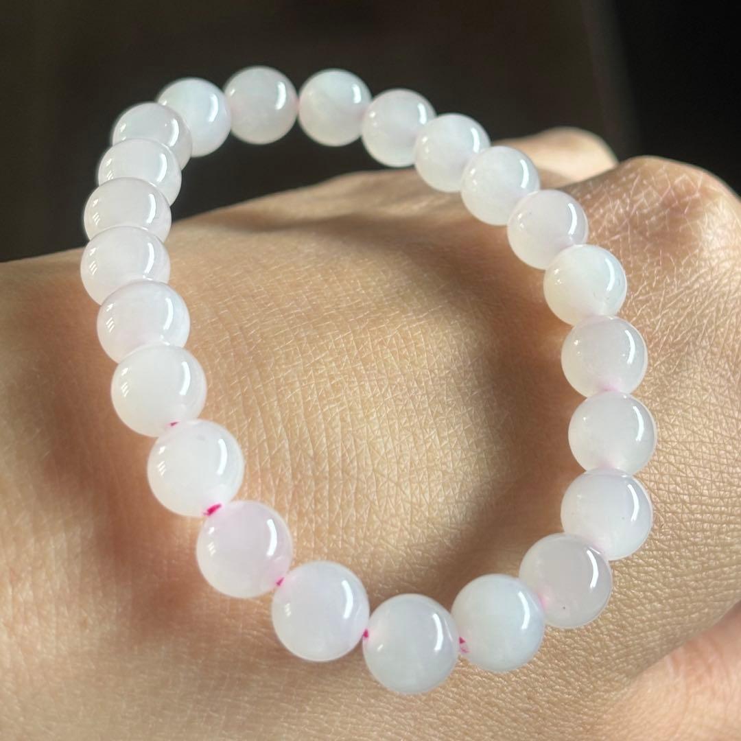 天然和田玉　ネフライト　藕粉色 淡いピンク　7.9mm ブレスレット
