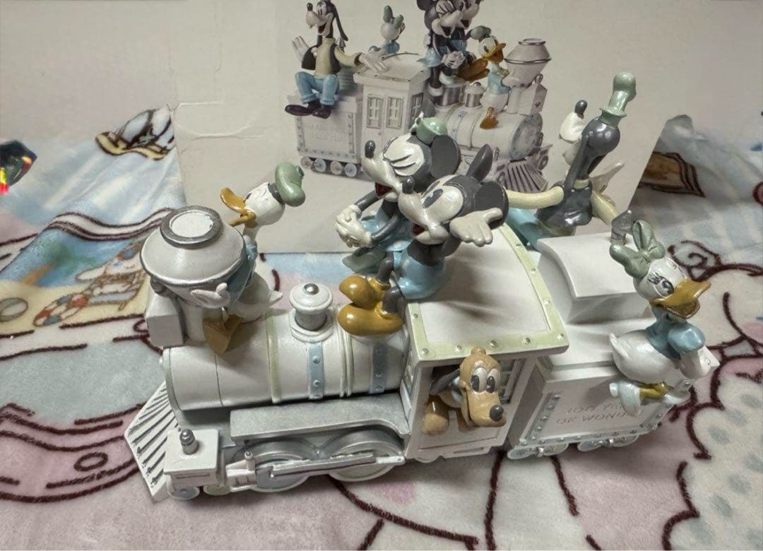 Hallmark Disney 100周年 ミッキー　フィギュア 限定　レア