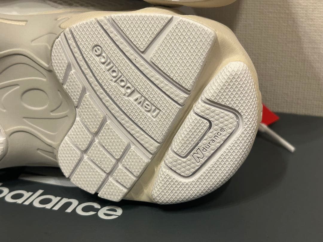 靴 New Balance ML725CF 23.5cm