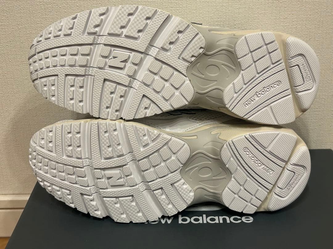 靴 New Balance ML725CF 23.5cm