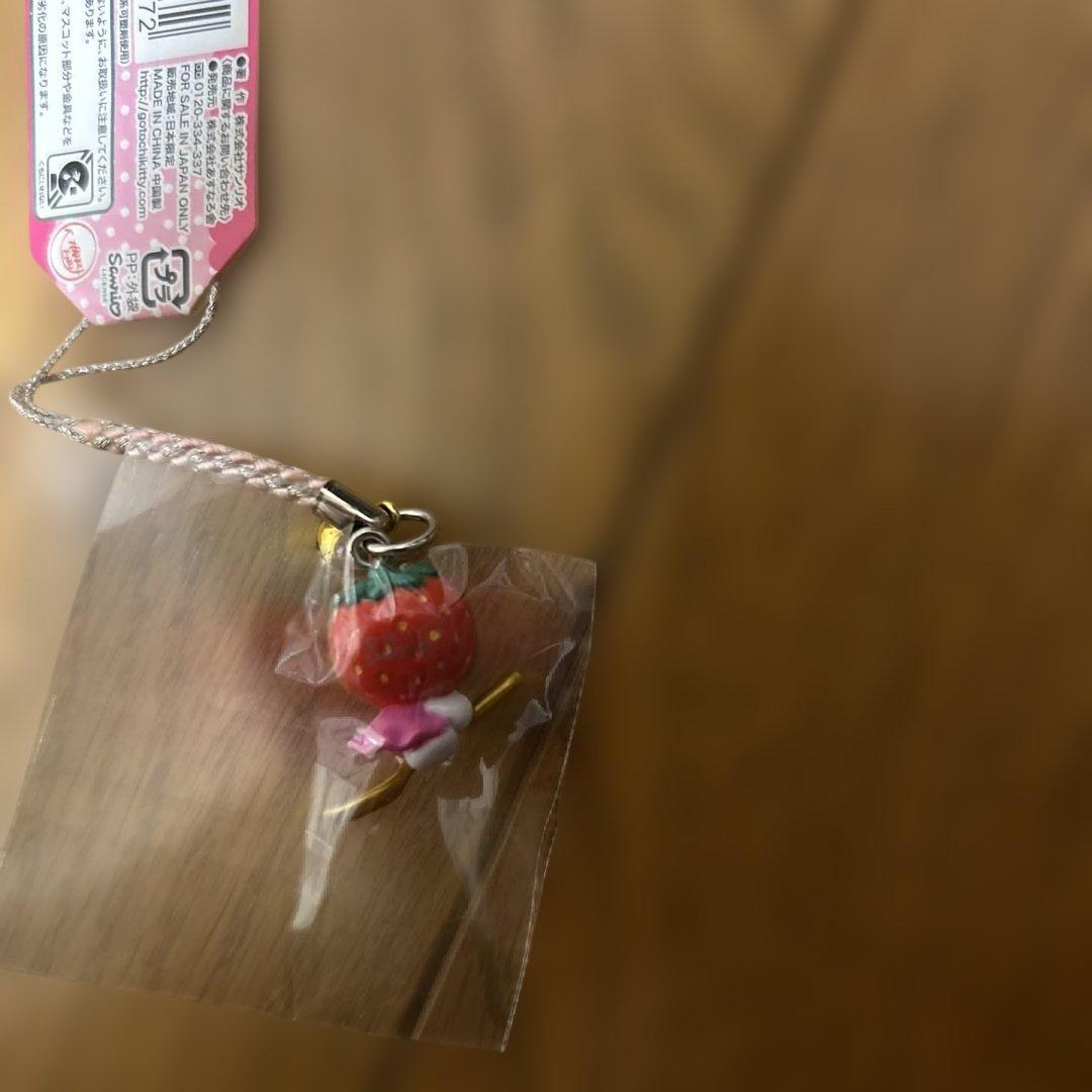 ハローキティ ご当地キティ 栃木県 金のスプーンいちごキティ根付け