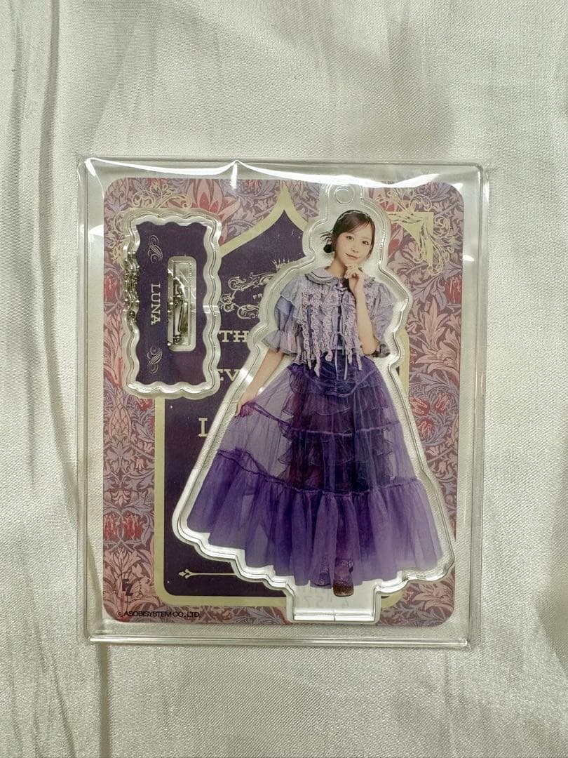 FRUITSZIPPER アクリルスタンド 仲川瑠夏 - メルカリ