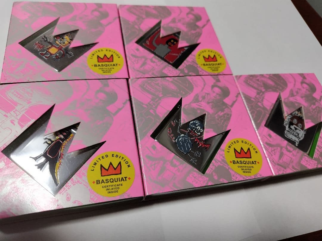 未使用品　バスキア　Zippo 限定版ジッポーライター5個セット　新品　未開封品 Amazon.co.jp: ジャン＝ミシェルバスキア ライター アーマー ZIPPO兼用