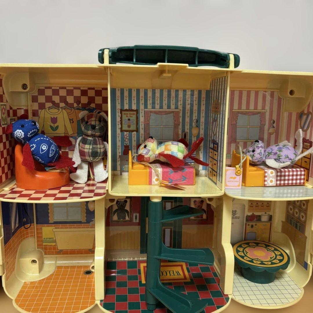 激レア‼️365日バースデイテディ 明治製菓公式アイテム 鍵付きハウス TOMY