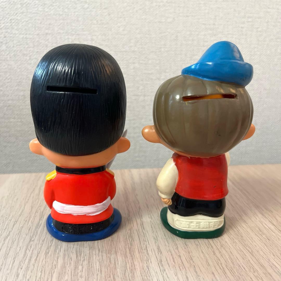 昭和レトロ 当時物 富士銀行 ソフビ 貯金箱 8個 - メルカリ