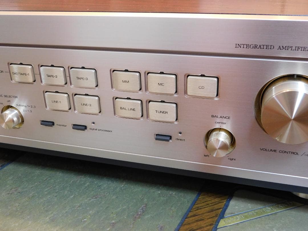 LUXMAN L-570 ピュアA級プリメインアンプ - メルカリ