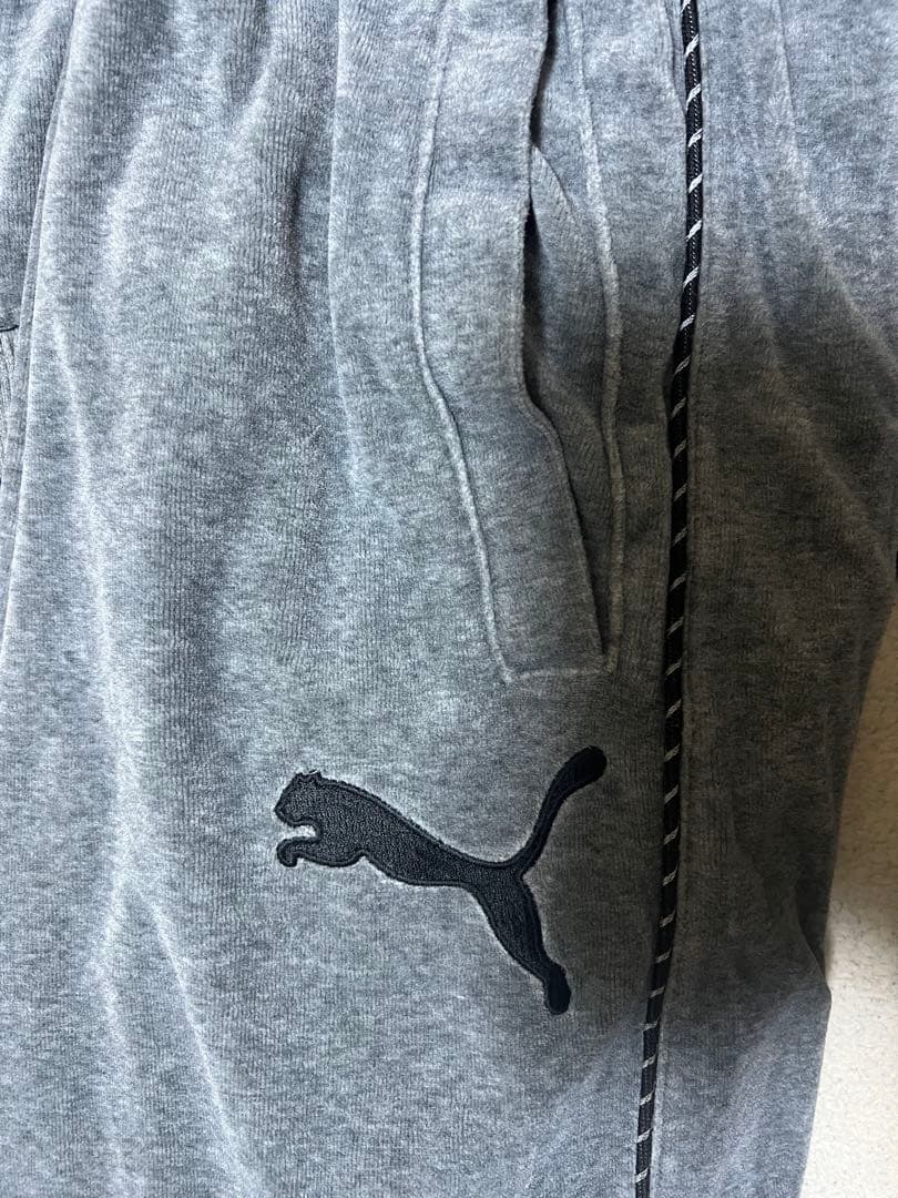 しょーきち着用 廃盤PUMA グレー ベロア セットアップ - メルカリ