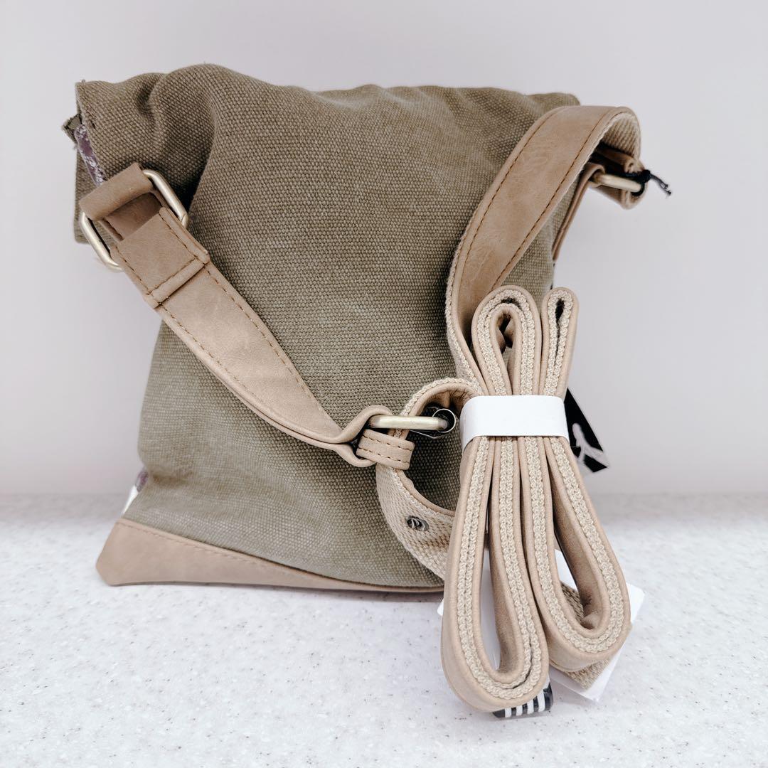 THE BEATLES ビートルズ (来日 60周年 ) サコッシュ