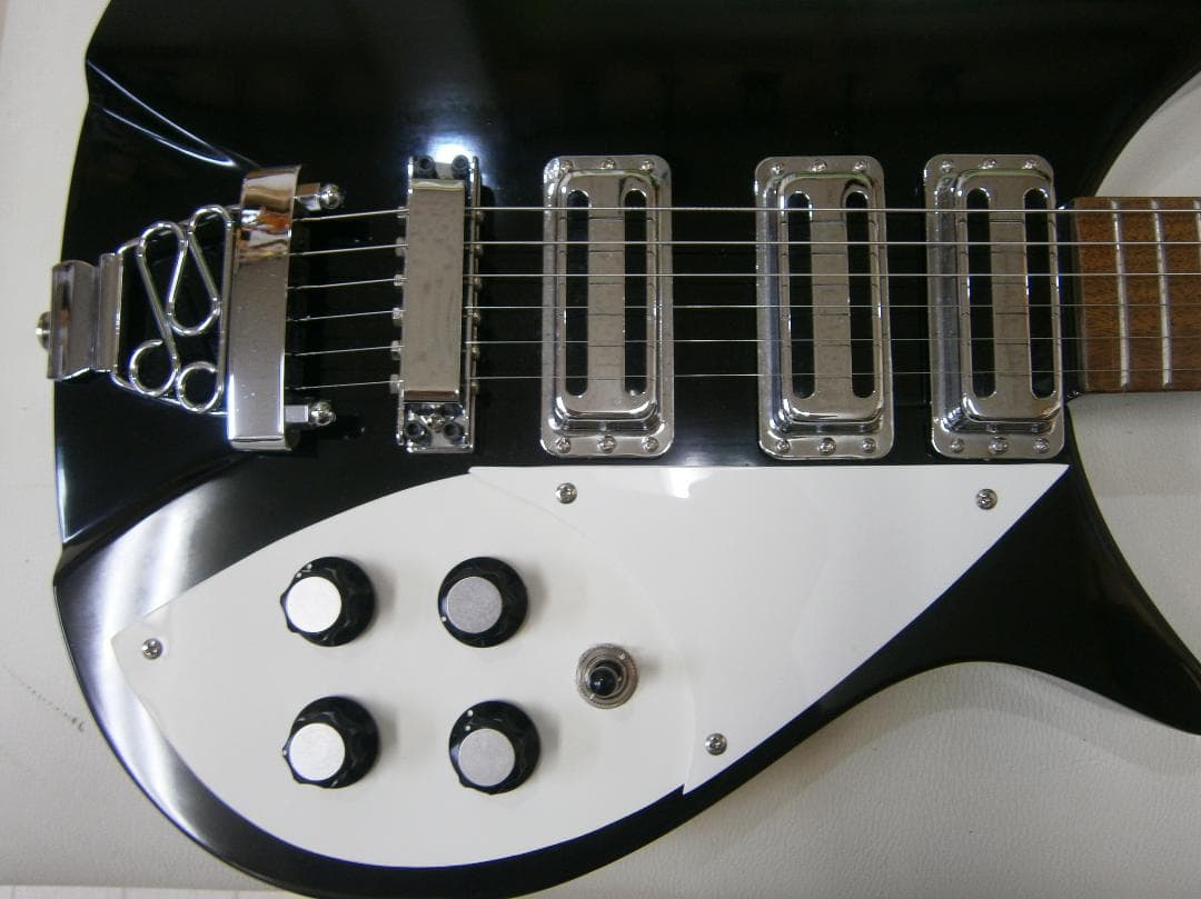 期間限定特価・アリア・プロⅡ？＜リッケンバッカー・325モデル＞ブラック