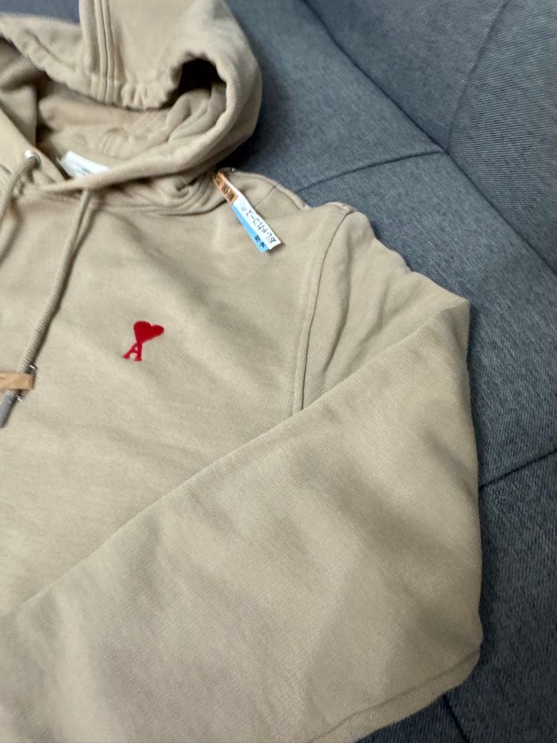 アミパリス ami paris パーカー ベージュ - メルカリ